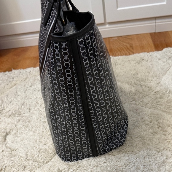 Tory Burch Gemini Link Black and White Tote - Picture 3 of 7